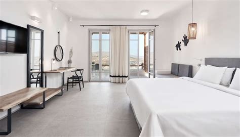 Magical panorama suites in mykonos